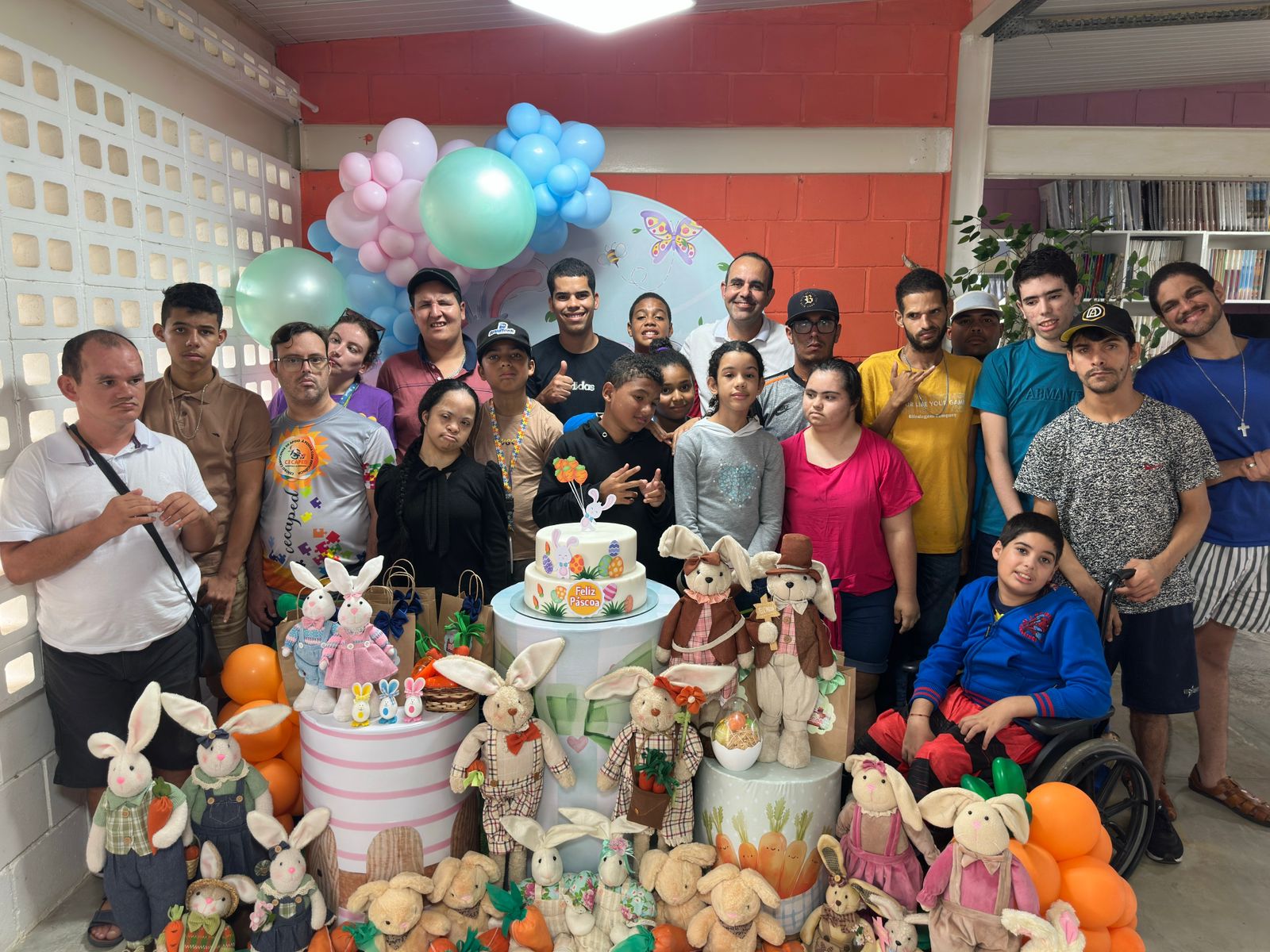Páscoa Jardim dos Coelhinhos Encantados reforça inclusão e celebração no CECAPED