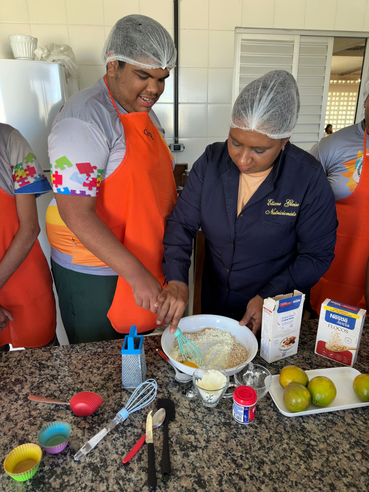 Oficina Culinária Promove Educação Alimentar e Inclusão no CECAPED